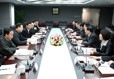 W020141218449686516989 W020141218449686516989